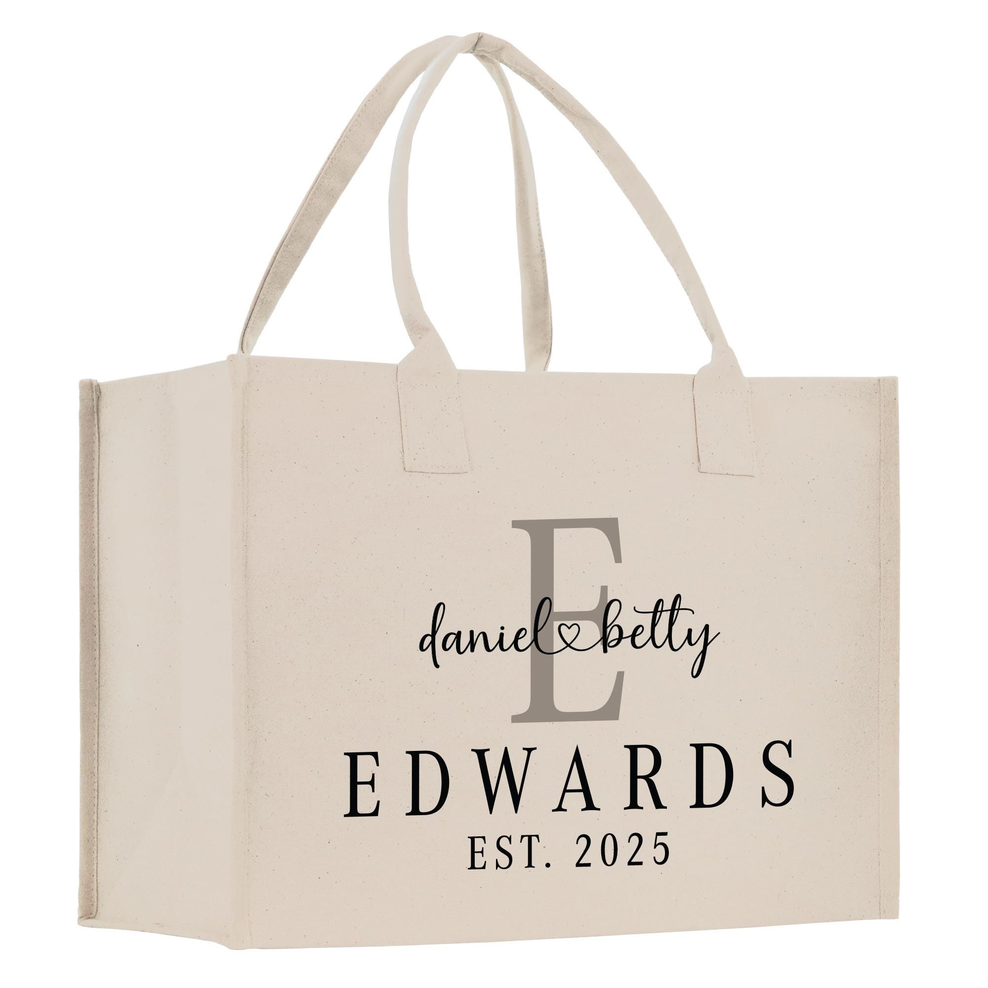 a white bag with a monogrammed e on it