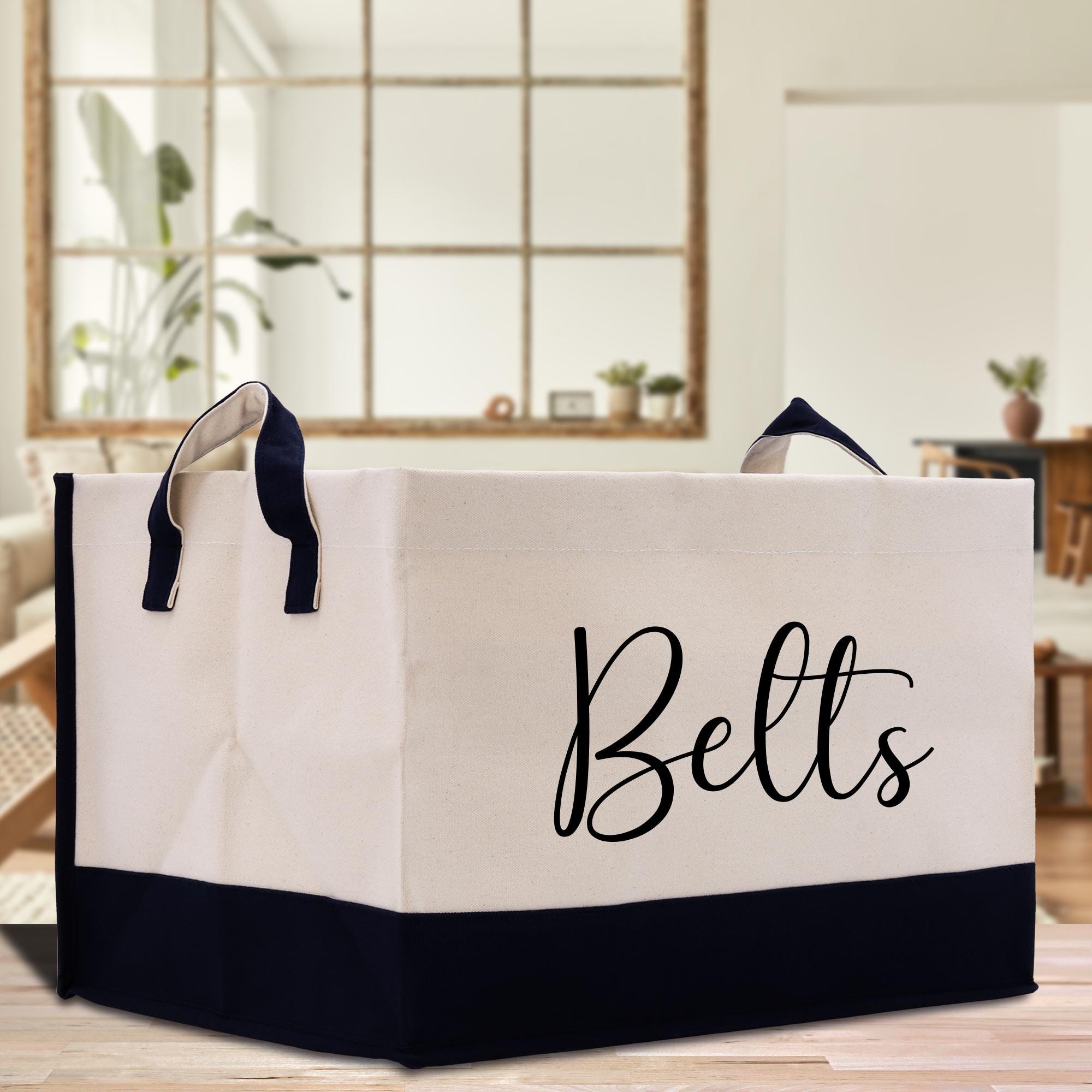 a canvas bag with the word belt&#39;s printed on it