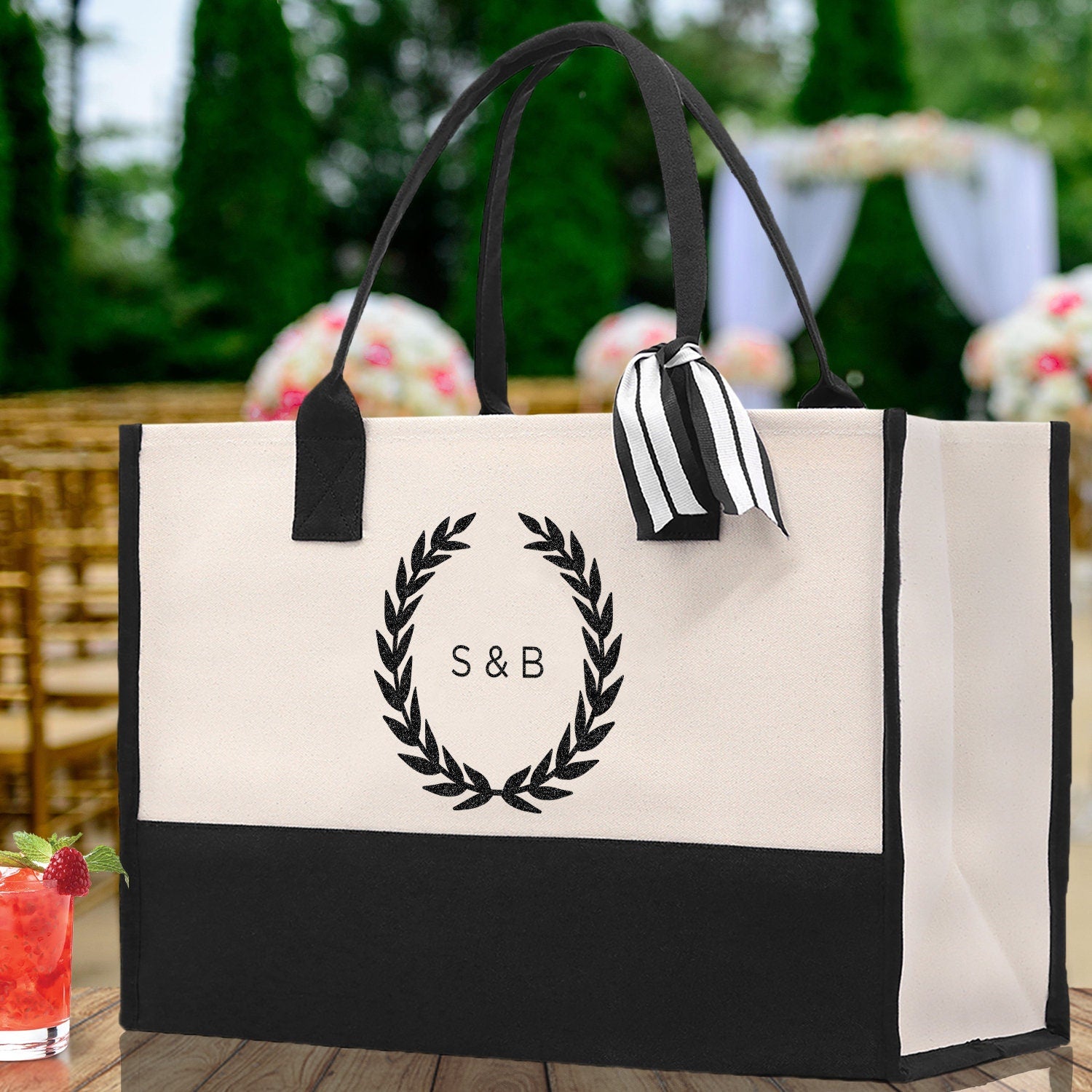 Wedding Monogram Welcome Canvas Tote Bag with Wreath Personalized Wedding Gift Welcome Bag Favor for Guests Custom Wedding Guest Gift