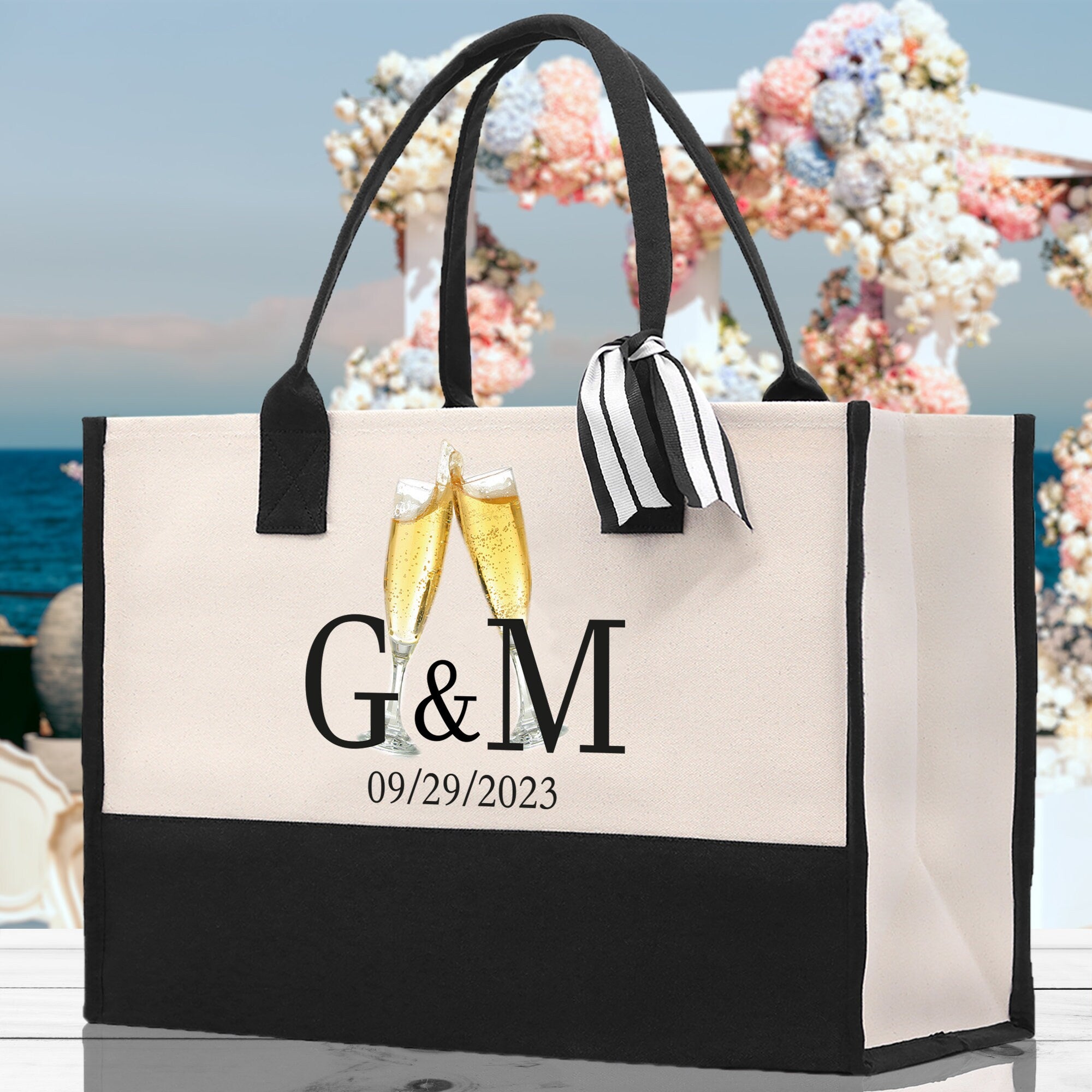 Initials and Date Customized Tote Bag 100% Cotton Canvas and Chic Personalized Tote Bag for Bridesmaid Anniversary Wedding Day Gift