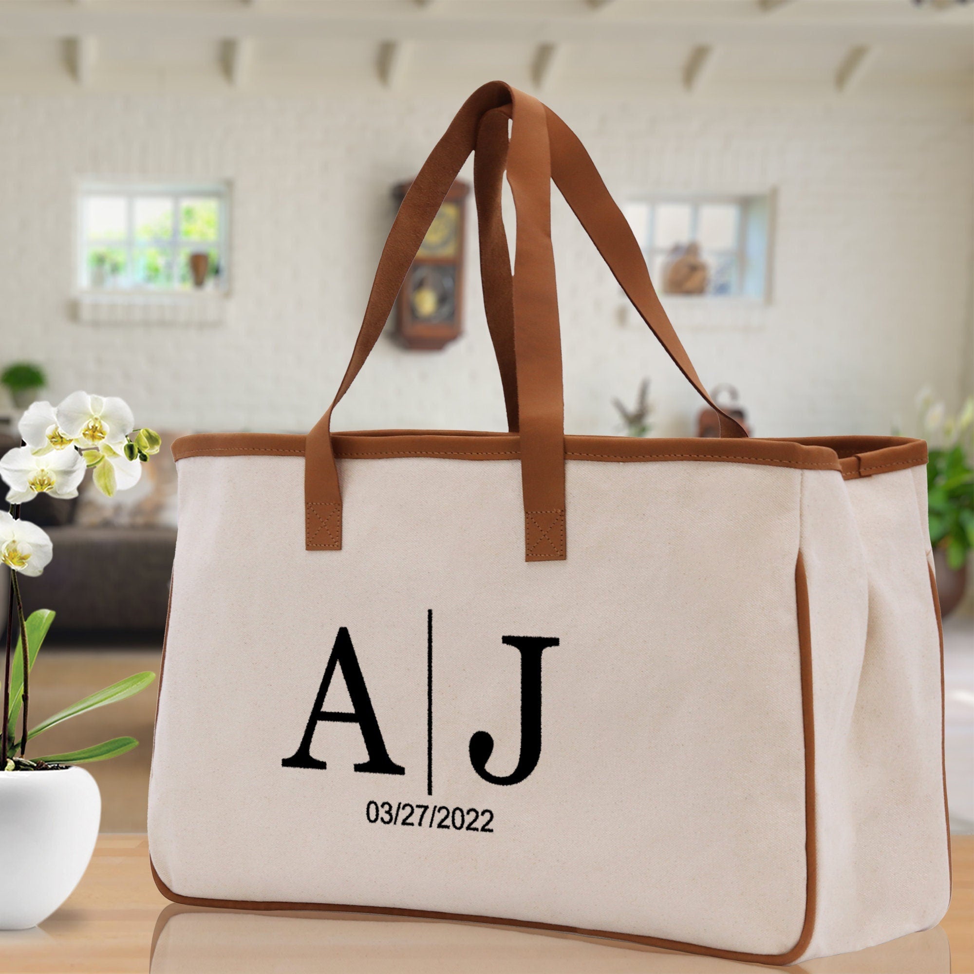 Initials and Date Customized Embroidered Tote Bag 100% Cotton Canvas and  Chic Personalized Tote Bag for Bridesmaid Anniversary Wedding Day