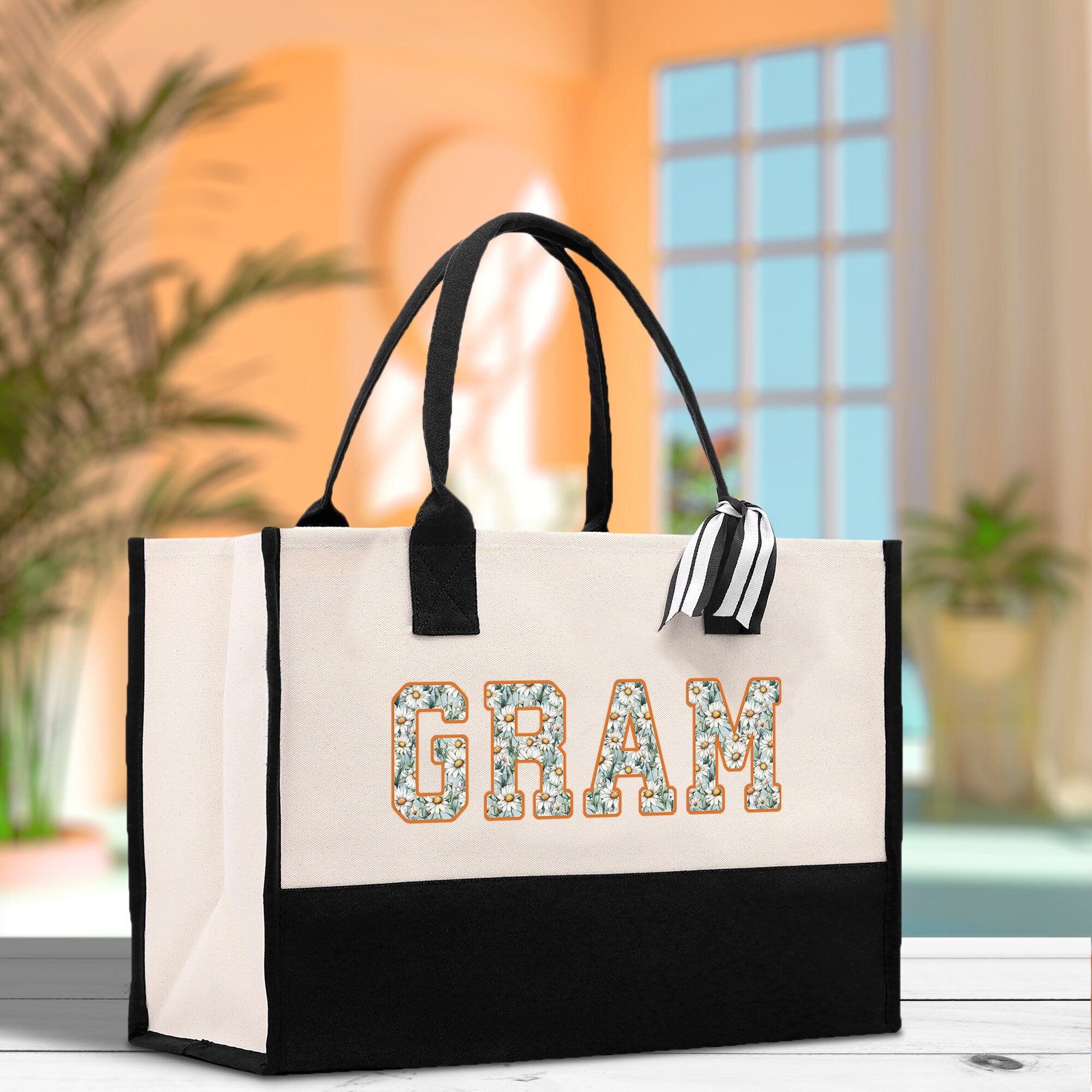 a bag with the word gran printed on it